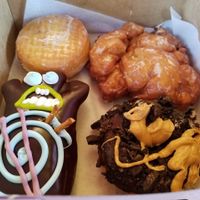 vegan donuts at Voodoo Doughnut Too in Portland