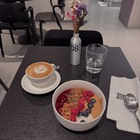   at roots - Münstergasse in Zurich