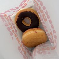 (Bad photo!) Glazed donut & blueberry donuSony  at Dunkin' - Barfüsserplatz in Basel
