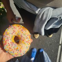 Donut vanille at Dunkin' - Cornavin in Geneva