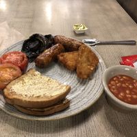 Vegan breakfast   at LHR - The Crown Rivers -  JD Wetherspoon - T5 in West London