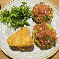   at LHR - The Crown Rivers -  JD Wetherspoon - T5 in West London