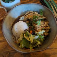 Vegan Ente. The protein here is called Miàn Jīn in Mandarin, fried and coated with Sesame at La Maison Chay in Berlin