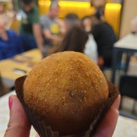 Misto grill arancine at Sfrigola - Via Maqueda in Palermo