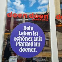 Außenansicht at doen doen® kebap in Stuttgart