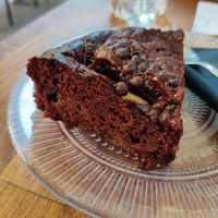 Torta pere e cioccolato at Lettera Viva in Trieste