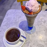 Coffee & ice cream   at Mackie's 19.2 in Aberdeen