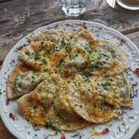 Mezzelune agli spinaci e burro fuso at Baita Gamsblut Hütte in Selva Di Val Gardena