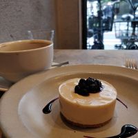 Vegan cheesecake at Sentido  in Kyoto