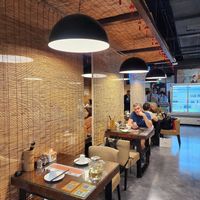 Interior at Baiyi Vegetables Lanzhou Sulamian - 百易素食·素拉面（元大都店) in Beijing