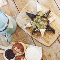 raw vegan chocolate pie and vegan carrot cake.  at De Veldkeuken in Bunnik