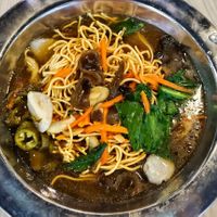 Crispy noodles at Jing Xin Vegetarian Food - 净心素食 - HDB Hub in Central Singapore