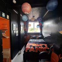 The Hitchhikers Guide roo. at The Miggi Vegan Guesthouse in Paignton