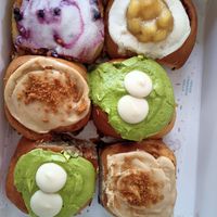 Matcha and lemon blueberry are the specials of june at Have A Roll in Brussels