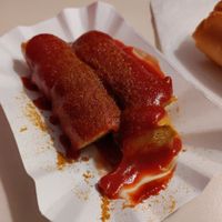 Vegan curry at WITTY'S Bio Currywurst am Wittenbergplatz - Kiosk in Berlin