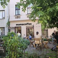  at mamacoffee Londýnská in Prague