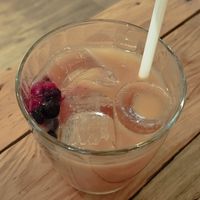 Suc natural de maracujà inclòs al menú del dia at Pizza Natura in Barcelona