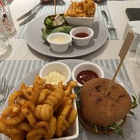 Tofu wrap, vegan perfect burger   at Nautilius in Willemstad
