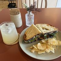 Excelente lugar. Muy lindo y delicioso. Recomiendo ✨🌿🌱  at Buen Confidente in Merida