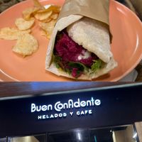 Gyro 🤤🤤🤤  at Buen Confidente in Merida