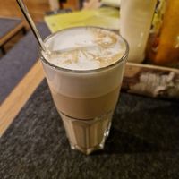 Latte Macciato mit hafermilch at Hans im Glück - Europaviertel in Stuttgart