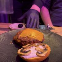 Trüffel Prestige Burger mit 2 Patties  at Smashup! in Aachen