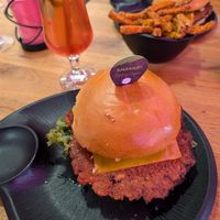 Simply Vegan Burger and Hot Vegan Burger, both regular, sweet potatoes, homemade ice tea raspberry and coke at Smashup! in Aachen