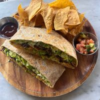 Yo soy fuerte 💪🏽   at Cafe Gratitude in Venice