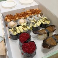 Tasty box L (con dolce) at EssenzaSushi in Milan