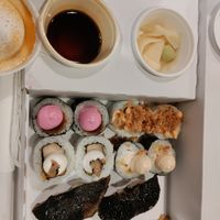 Vegan sushi at EssenzaSushi in Milan