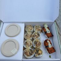 👌🏼👌🏼  at EssenzaSushi in Milan