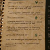Veganer Speisekartenteil....zudem klare Kennzeichnung auch bei den anderen, z.T. vegetarischen Gerichten at Oscar Wilde's in Freiburg