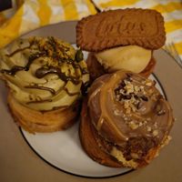 Mini cronuts - pistachio, biscoff and Ferrero Rocher. All vegan. £7.50 for all 3 of them at British Patagonia in North London