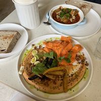Beans and Roots; Shakshuka   at Blumental in Berlin