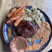 mock roast  at LD's Kitchen - The Black Heart in North West London