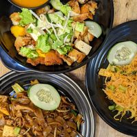Vegan Indian Rojak, Char Kway Teow, Bee Hoon Goreng at Seva Cafe in Central Singapore