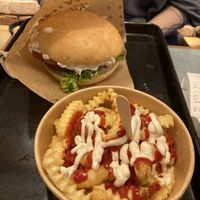Pommes + Chili Burger  at Swing Kitchen in Munich