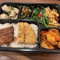 Side dishes (changing daily) are the same across all bento boxes  at Bao Auspicious - 宝吉祥 in Taipei