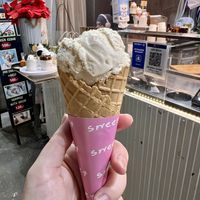 Toffee coconut ice cream   at Lahla Ice Cream Khao Soi in Chiang Mai