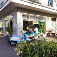 Exterior at Dabó Smoothies in Zurich