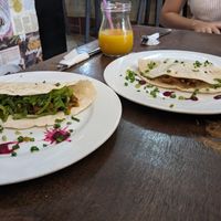 Taco y quesadilla at El Shamuskiao in Havana