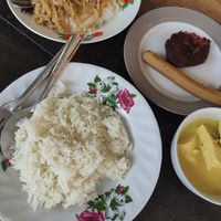 Rice, curry, 'meats', cabbage at Aob Aun Vegan in Koh Samui