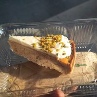 Tartă vegana banane și nucă at So! Coffee in Bucharest