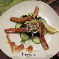 Ensalada del mar (teriyaki tofu on a bed of seaweed and algaue salad) at Bistro Bardot in Berlin