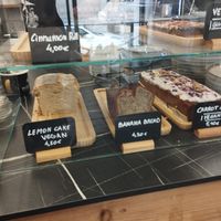 Vegan cakes hère too not all at Mistral Coffee House in Mallorca