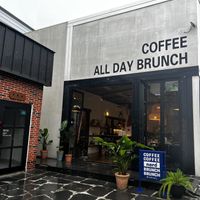   at Cafe Nerd in Gyeongju