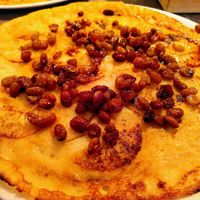Pannenkoek met appel en boerenjongens at Pannenkoekenhuis de Oase in Vogelenzang