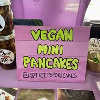 Farmers market treat !  at Tree Popoki Cakes in Kailua