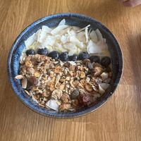 Mango Smoothie Bowl  at Velo Cafe & Bar in Interlaken