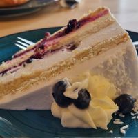 Lemon and blueberry cake at Kawastrofa in Wroclaw